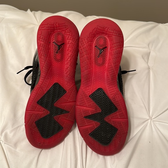Air Jordan Mars size 5.5Y - Picture 3 of 4